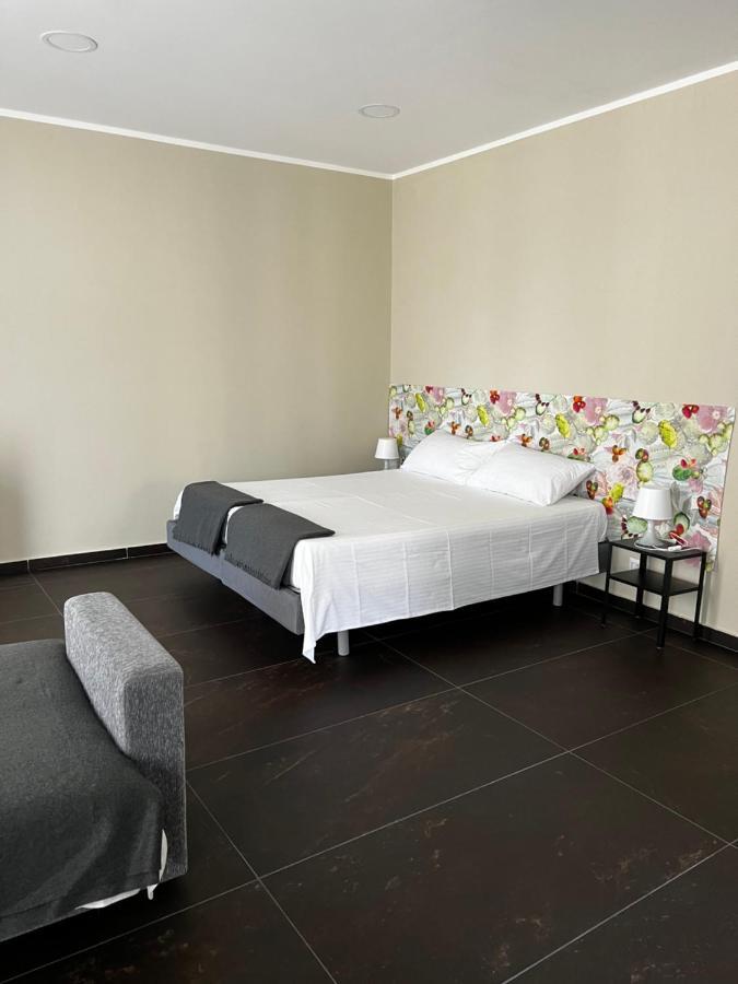 Lo Svevo Apartman Catania-Fontanarossai nemzetközi repülőtér Kültér fotó